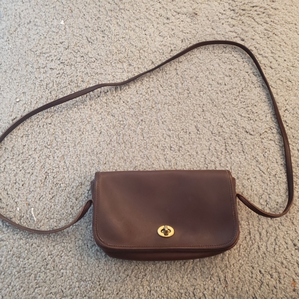 Vintage Coach Brown Crossbody Bag (1980s)
